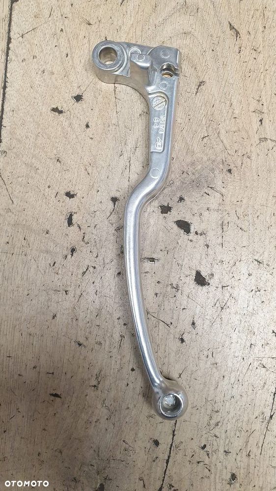 Oryginalna dźwignia klamka sprzęgła Yamaha R6 R1 FZ6 MT07 XJ6  5EB-83912-02 - 5