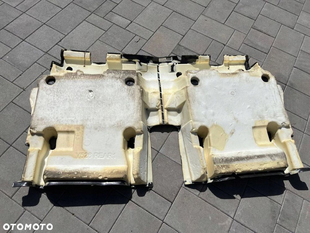 VOLVO XC90 II WYKŁADZINA PODŁOGI TYŁ 2 RZĄD 39826899 - 4