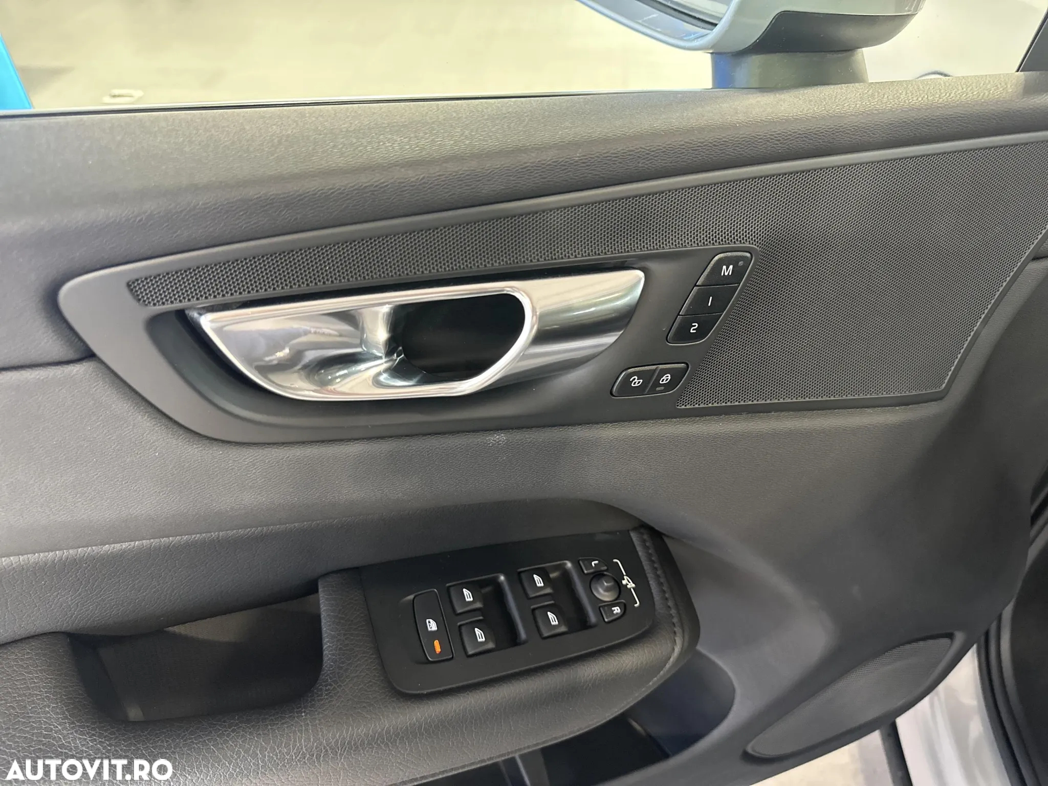 Volvo XC 60 T6 AWD Recharge Geartronic Inscription - 14