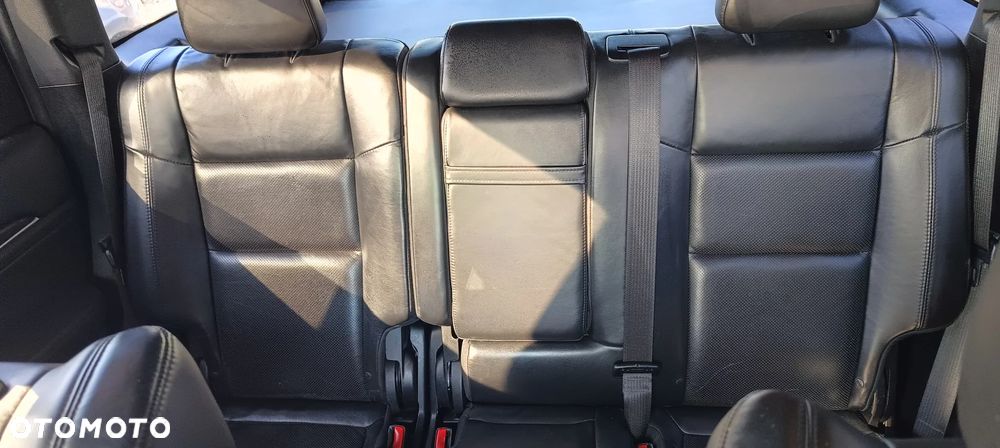 Jeep Grand Cherokee 3.0 CRD Overland Summit EU6 - 33