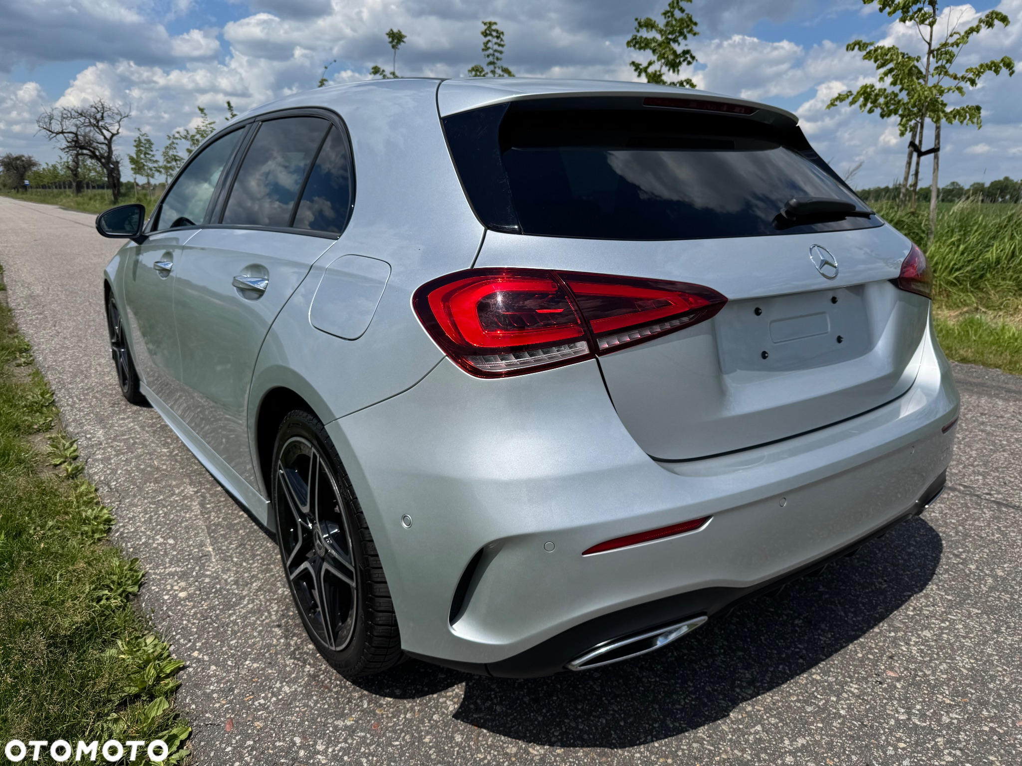 Mercedes-Benz Klasa A 180 d 7G-DCT AMG Line - 4