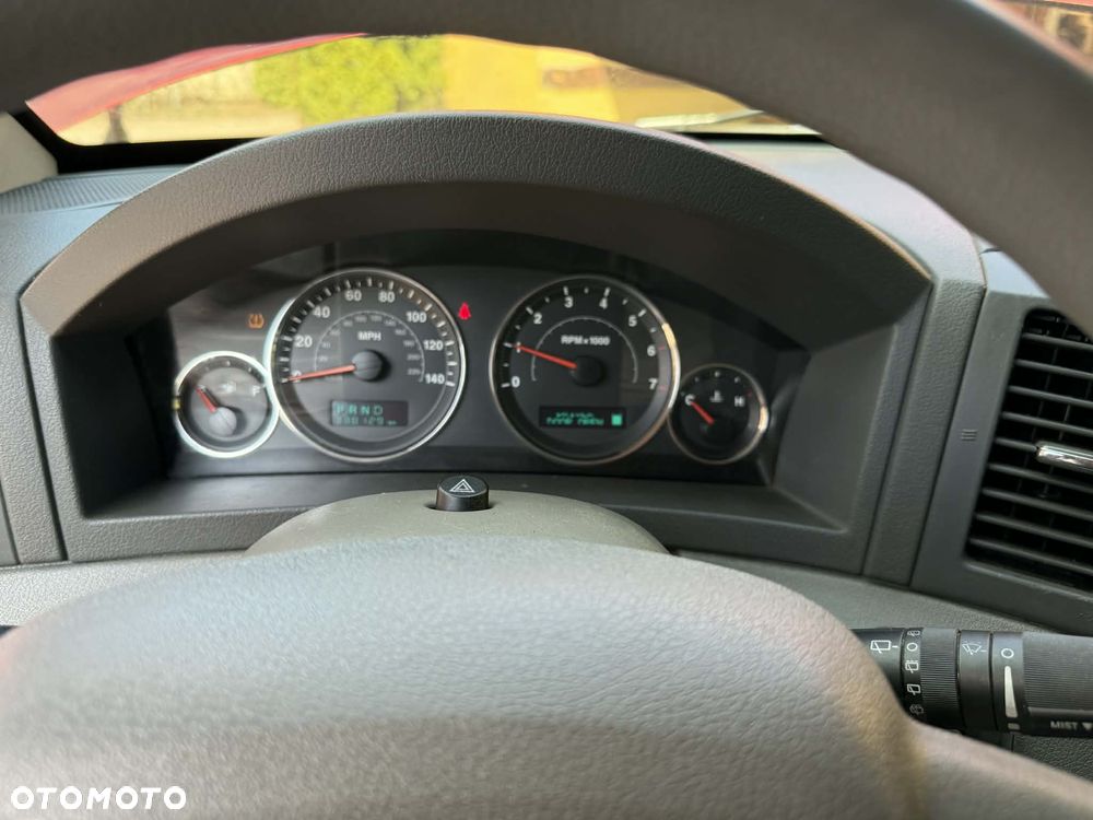 Jeep Grand Cherokee 3.7 4x4 Laredo - 9