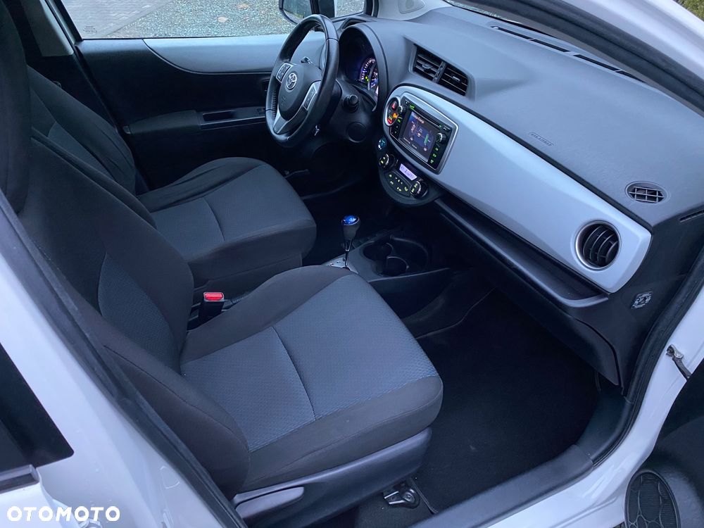 Toyota Yaris - 8