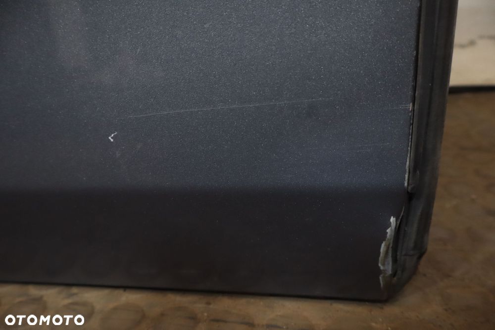 DRZWI PRAWY TYŁ VOLKSWAGEN GOLF VI LA7T - 4