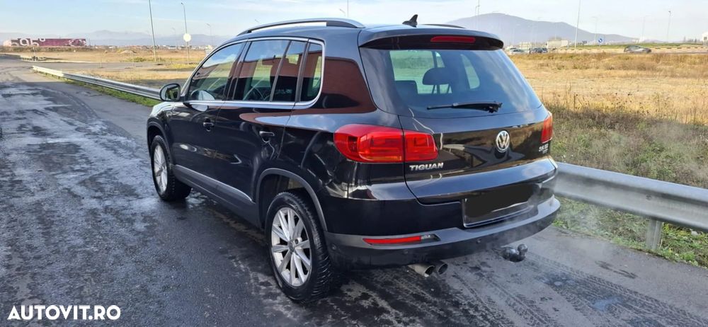 Volkswagen Tiguan 2.0 TDI 4Motion DSG Sport & Style - 3