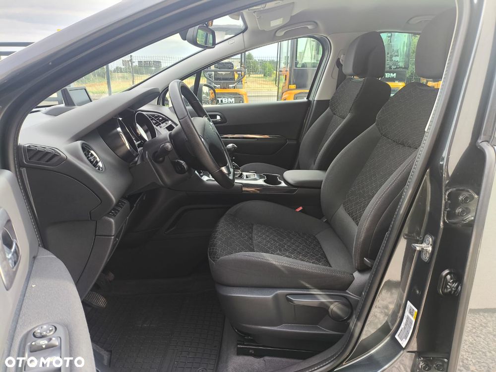 Peugeot 3008 - 14