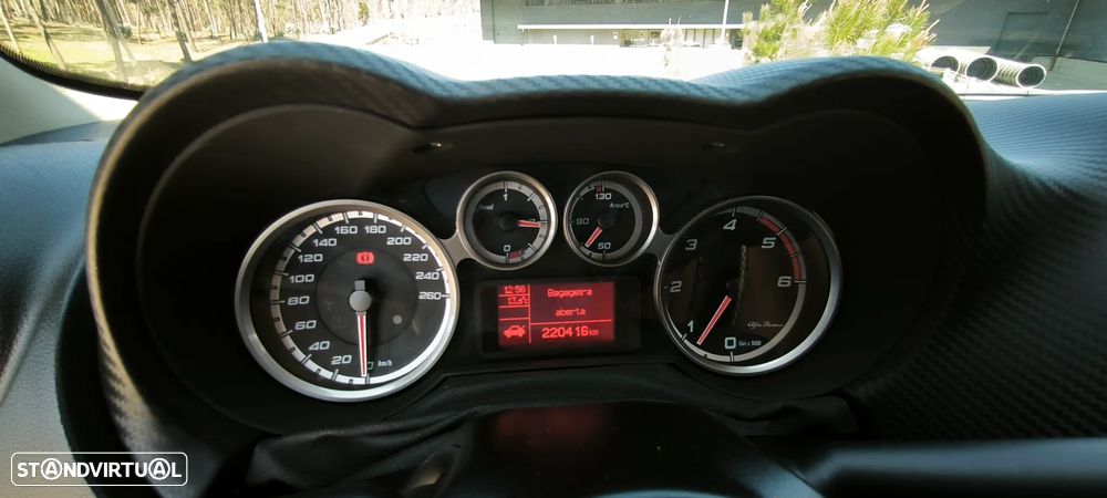 Alfa Romeo MiTo 1.6 JTDM Distinctive - 4