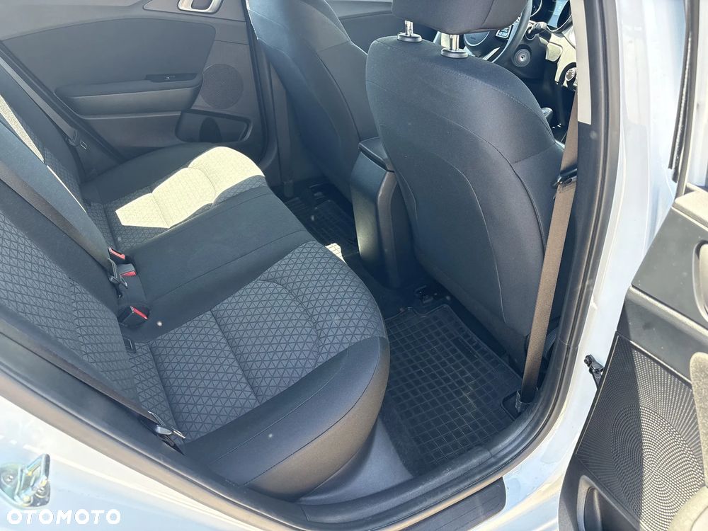 Kia Ceed 1.0 T-GDI S - 14