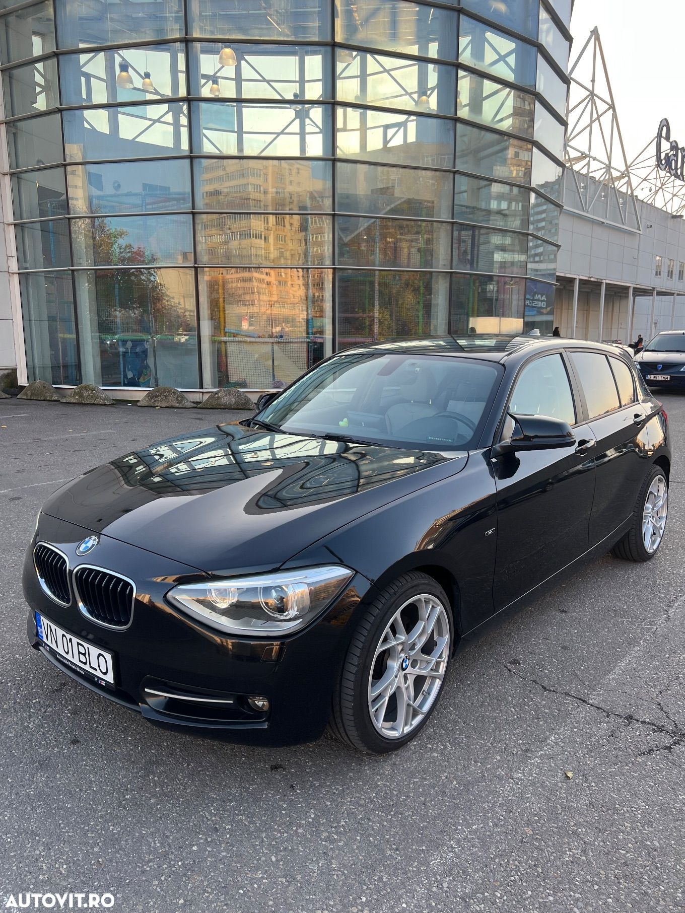 BMW Seria 1 116i Sport Line - 1