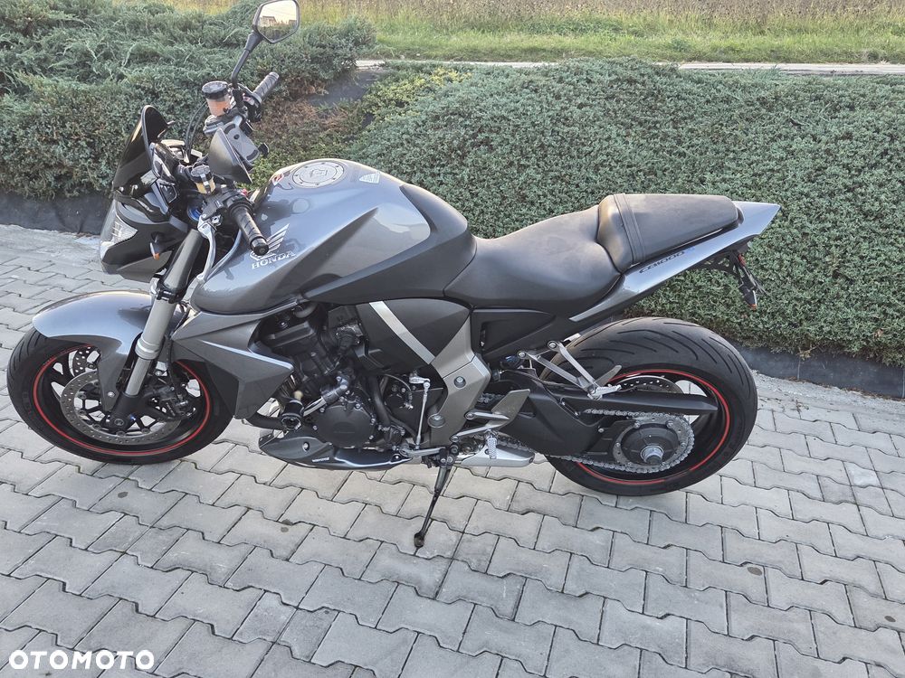 Honda CB - 24
