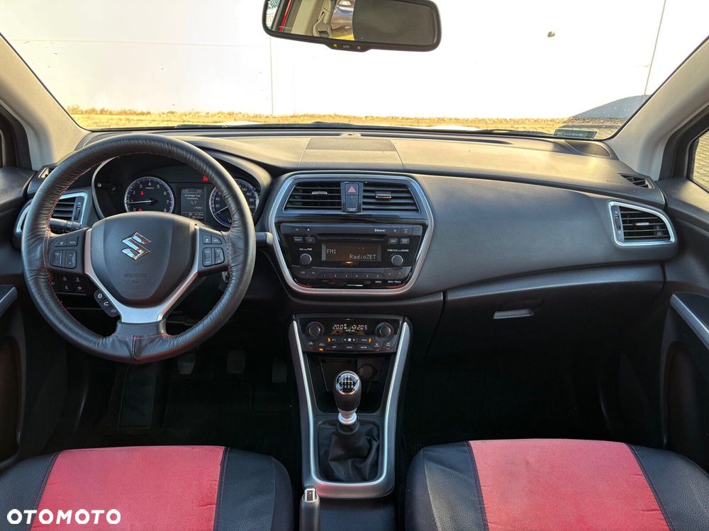 Suzuki SX4 S-Cross - 11