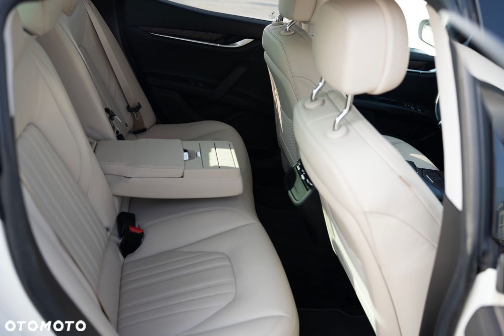 Maserati Ghibli - 27