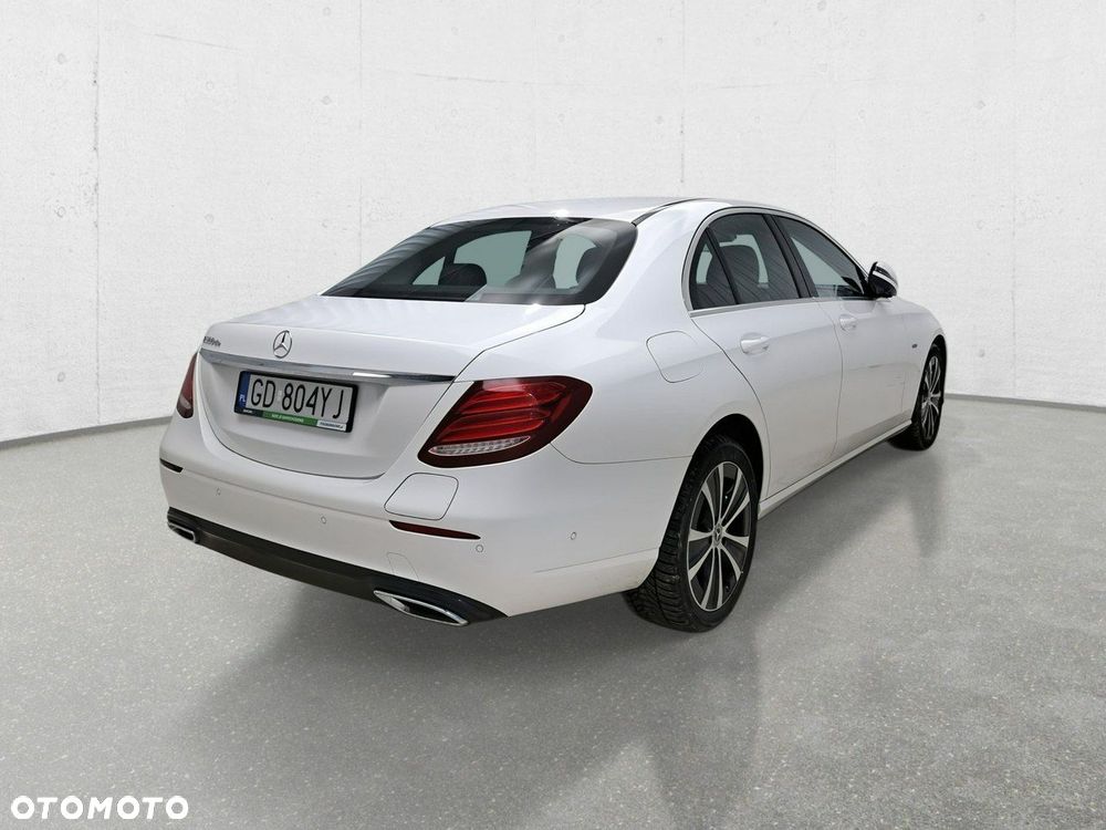 Mercedes-Benz Klasa E - 7