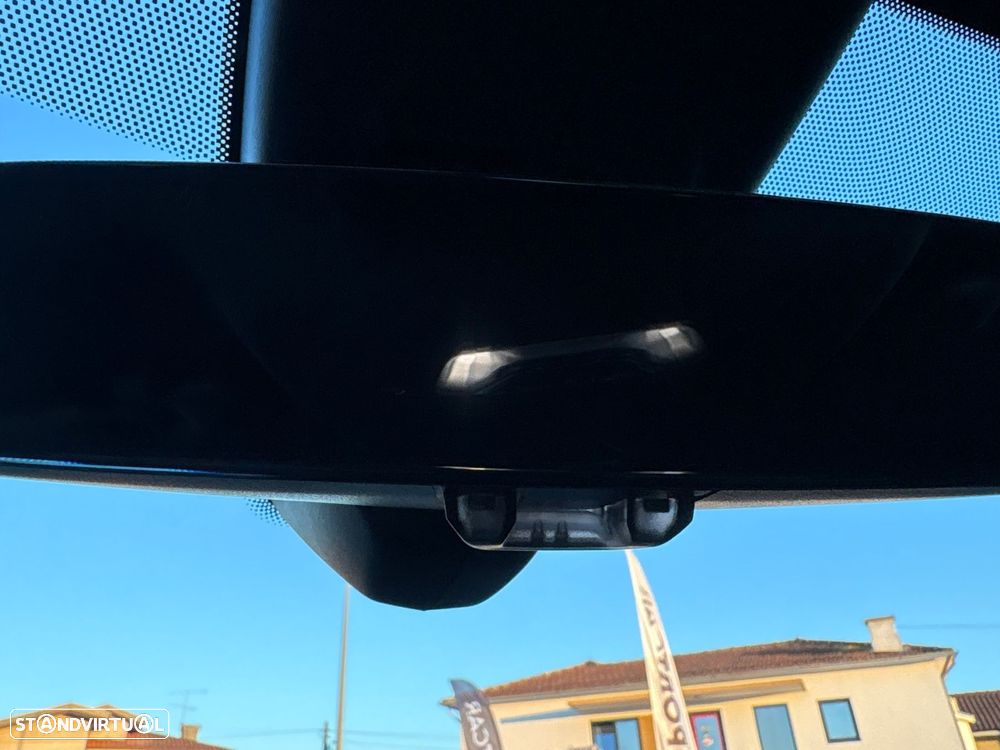 BMW 118 i Pack Desportivo M Auto - 52