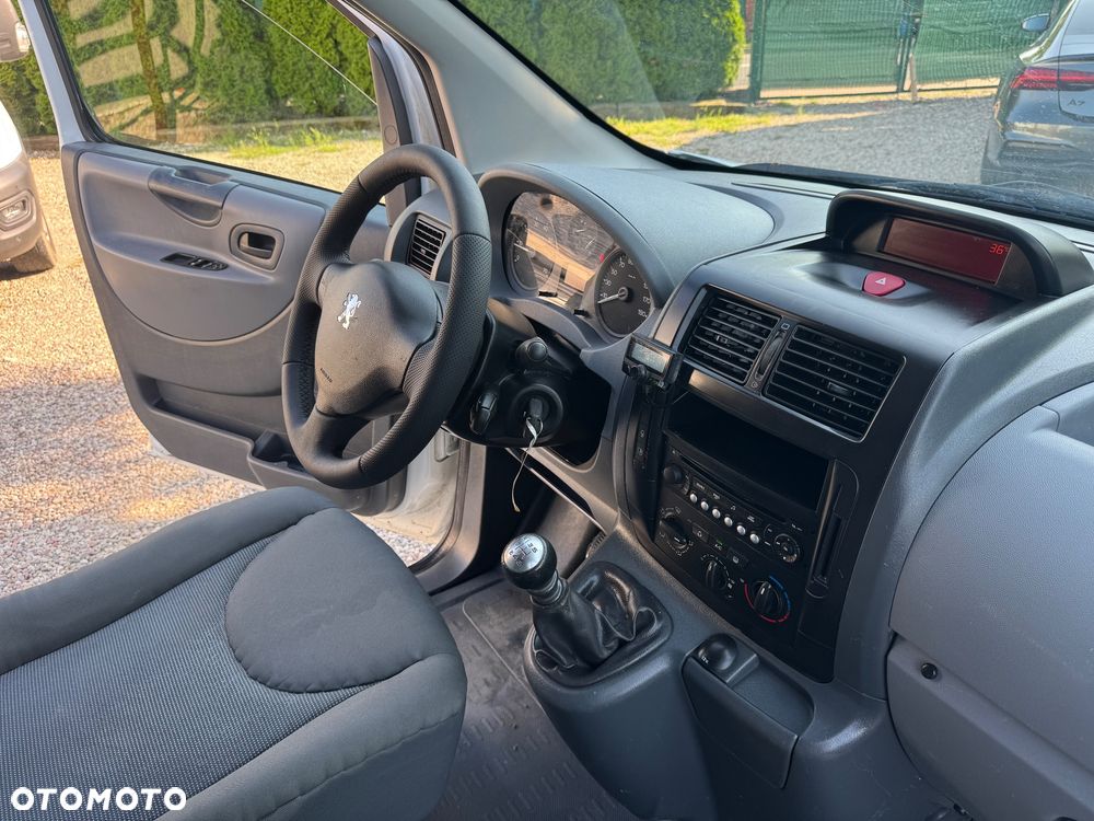 Peugeot Expert - 9
