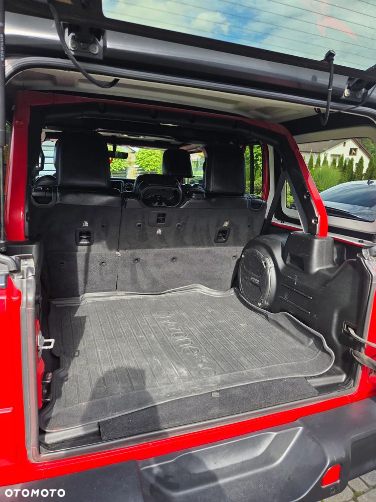 Jeep Wrangler Unlimited 3.6 Automatik Sahara - 10