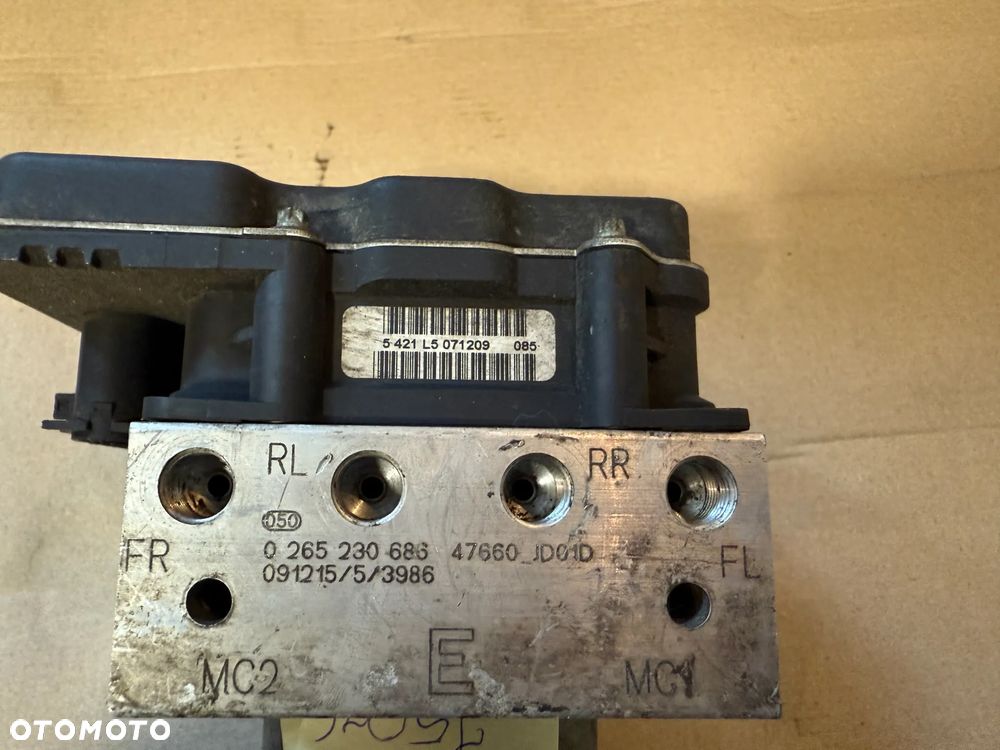 Pompa ABS 0265230686 0265951223 Nissan Qashqai 2.0d OE - 3