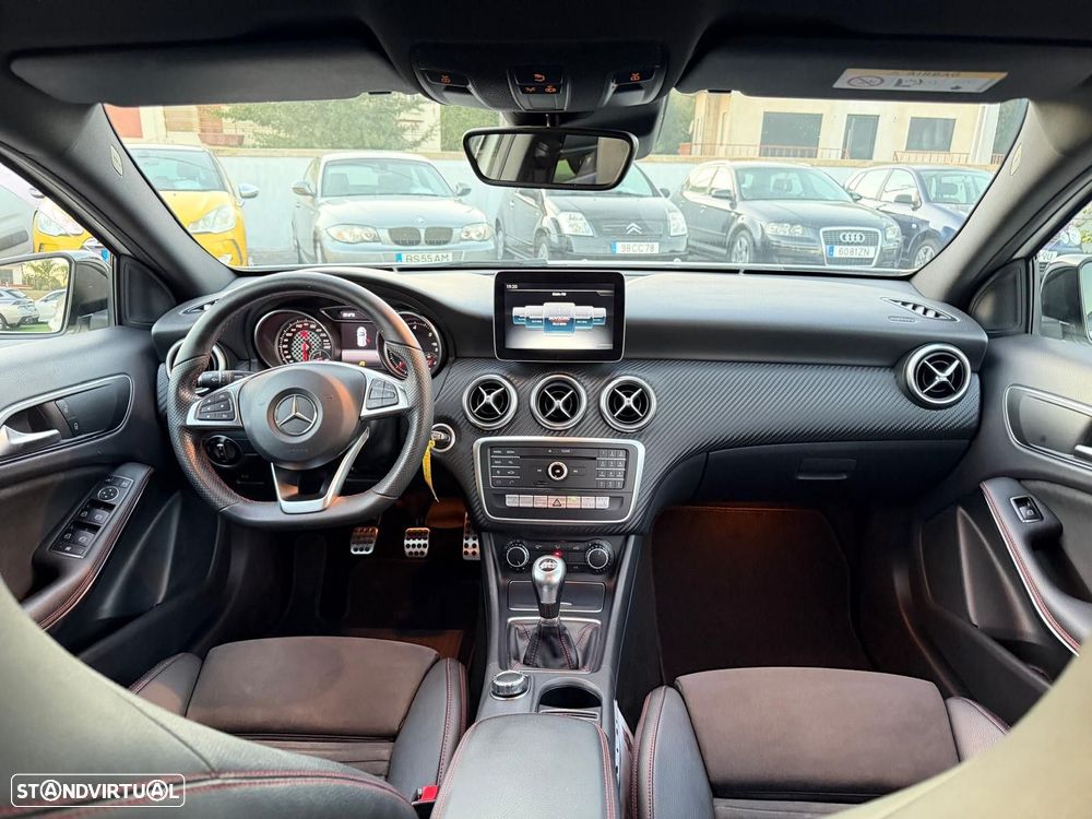 Mercedes-Benz A 180 d AMG Line - 15