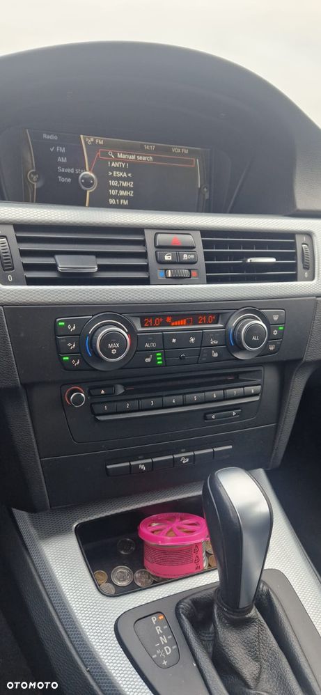 BMW Seria 3 325i xDrive - 12