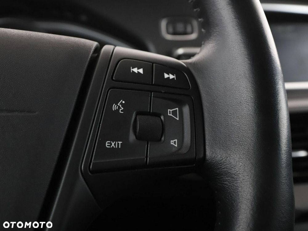 Volvo V40 T2 Kinetic - 29