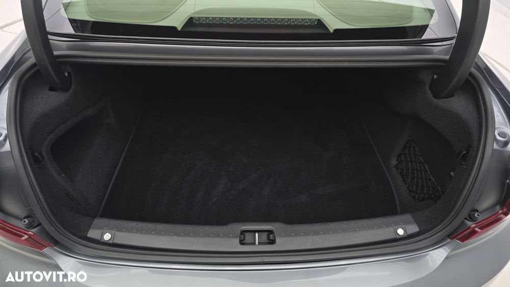 Volvo S90 D5 AWD Inscription - 25