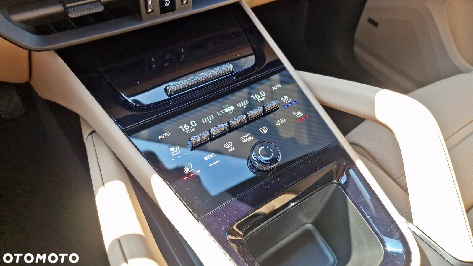Porsche Cayenne - 18