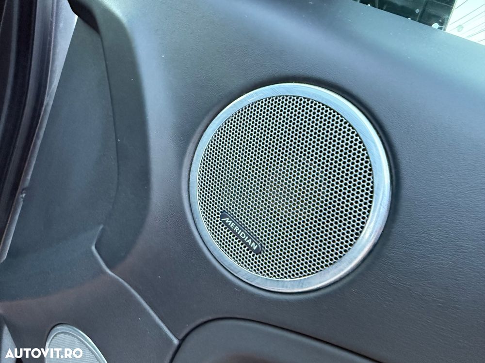 Land Rover Range Rover Evoque - 12