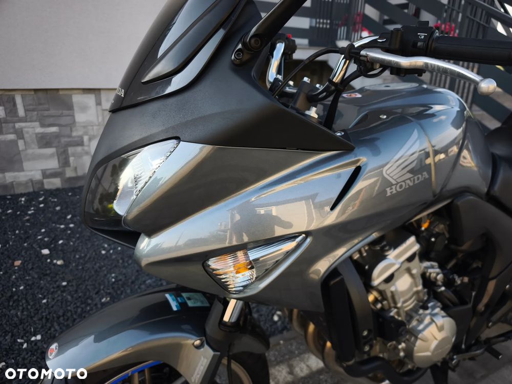 Honda CBF - 16
