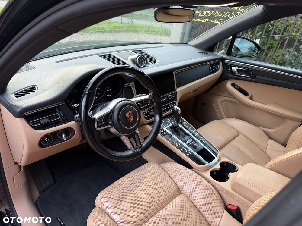 Porsche Macan PDK - 27