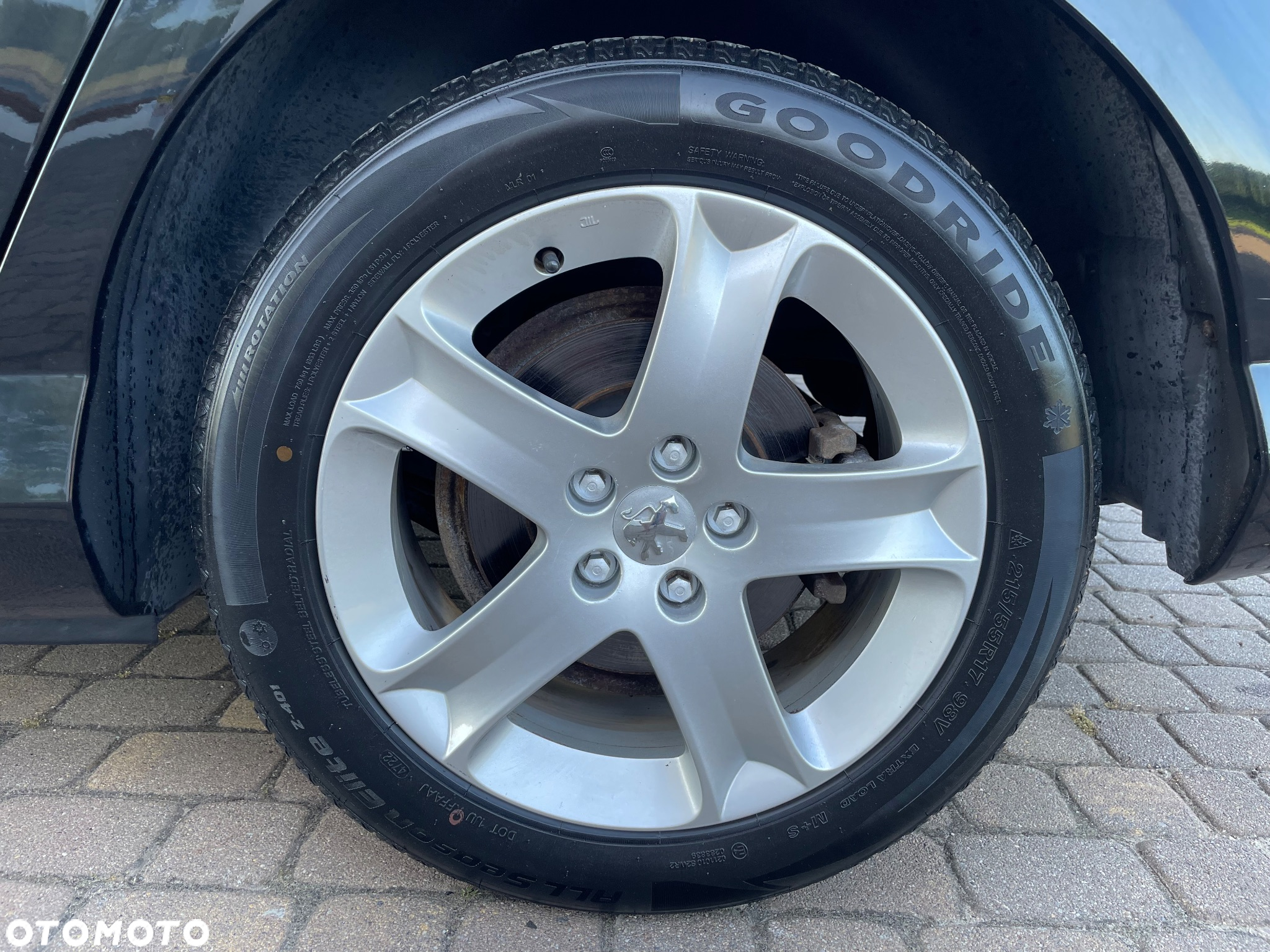 Peugeot 407 - 24