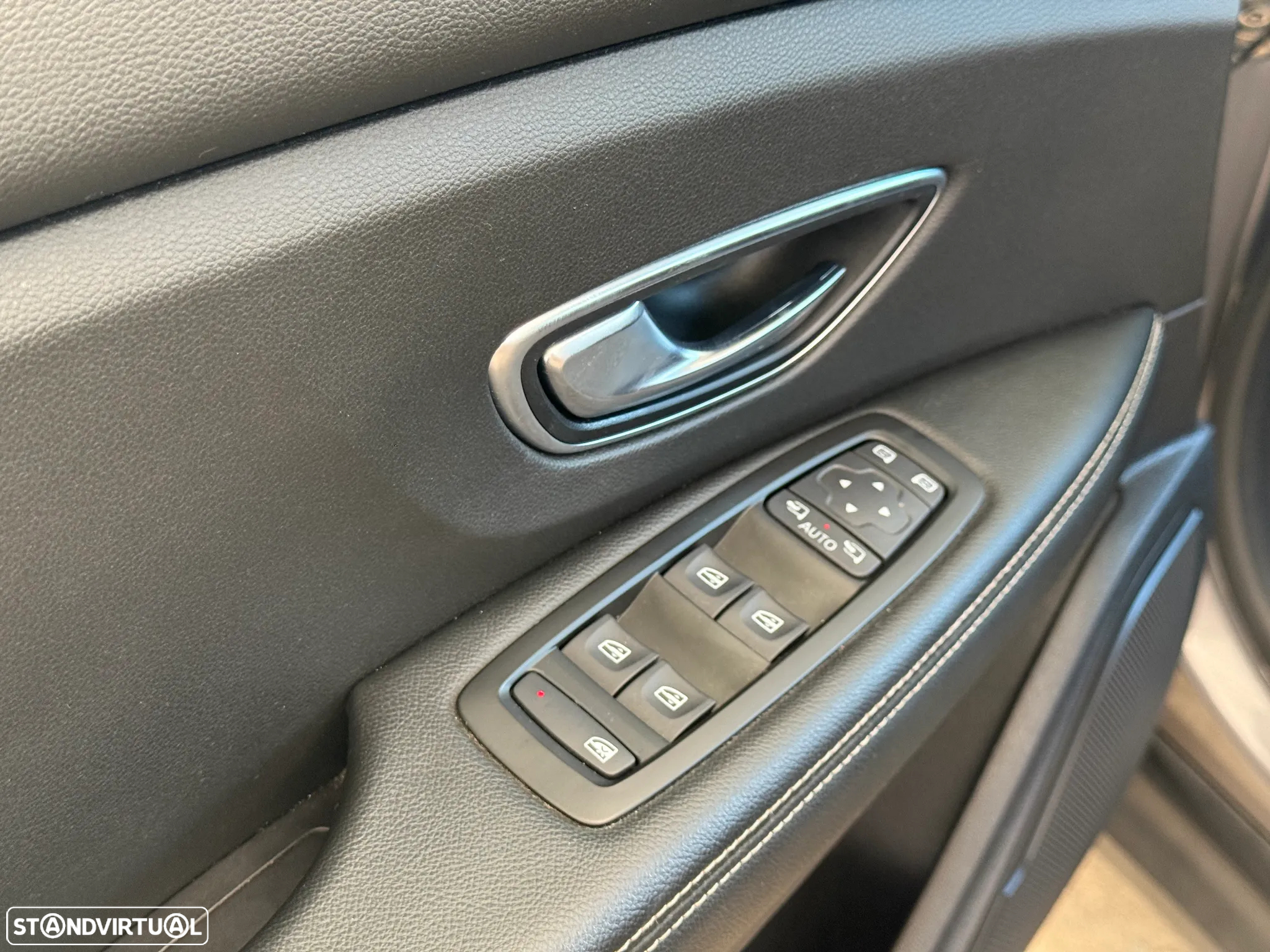 Renault Grand Scénic ENERGY dCi 110 EDC INTENS - 30