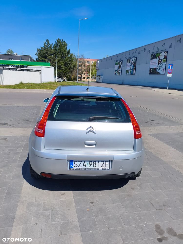 Citroën C4 1.6 16V Impress - 11