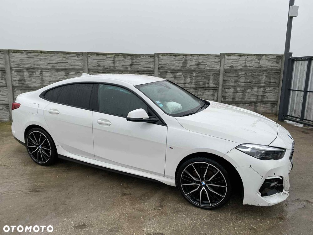 BMW Seria 2 218i M Sport - 38
