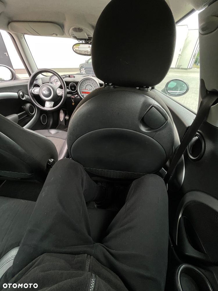 MINI Clubman Cooper D - 11