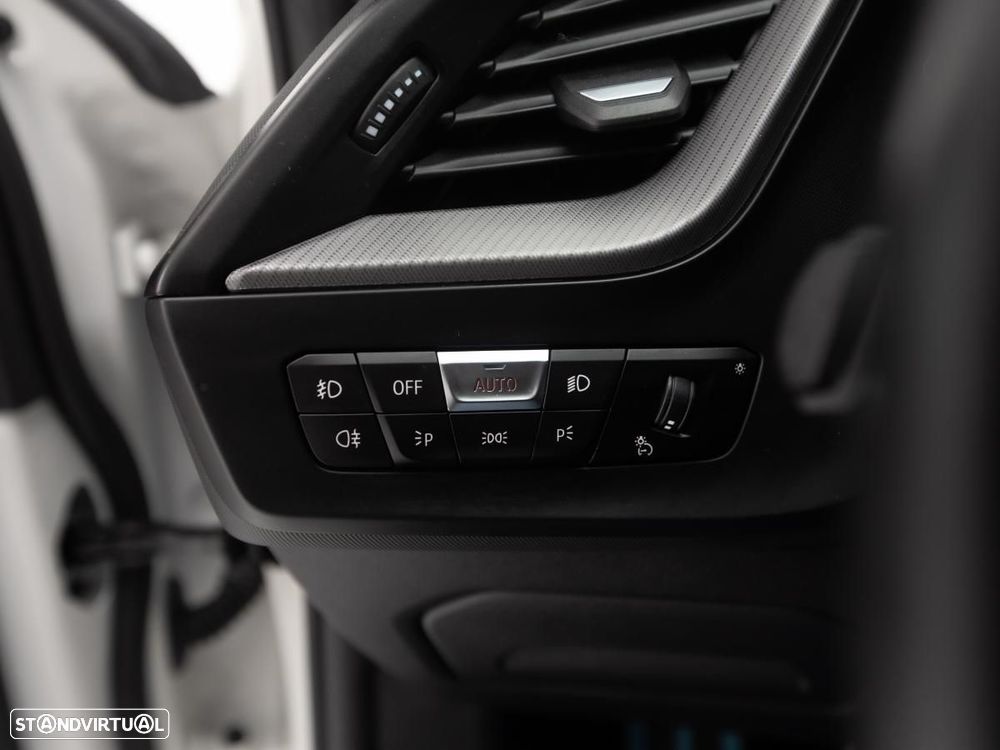 BMW 116 d Corporate Edition - 14