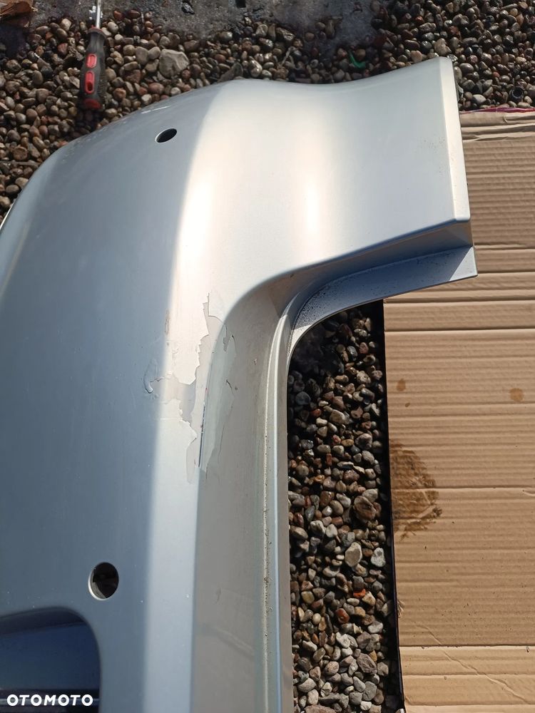 ZDERZAK TYŁ TYLNY NA CZUJNIKI PDC VW GOLF VI 08-13  LR7L - 4