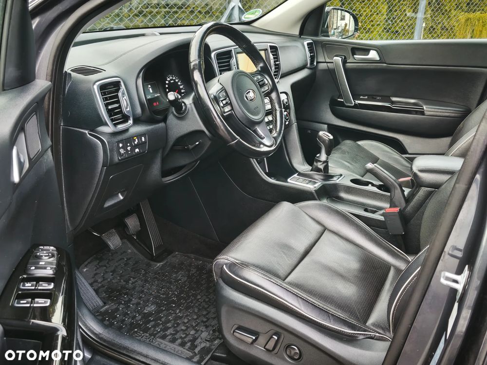 Kia Sportage 1.6 GDI 2WD DREAM-TEAM EDITION - 17