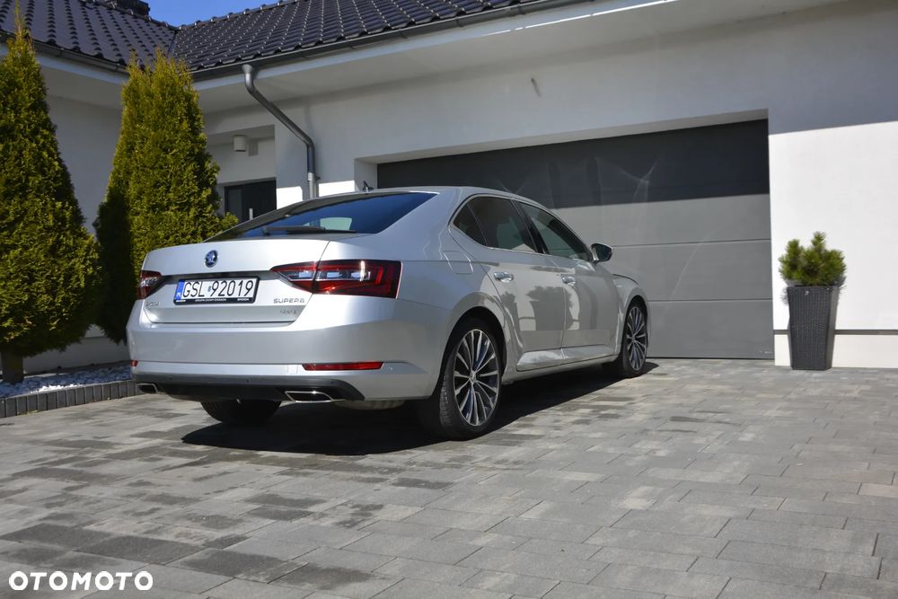 Skoda Superb 2.0 TSI 4x4 L&K DSG - 3