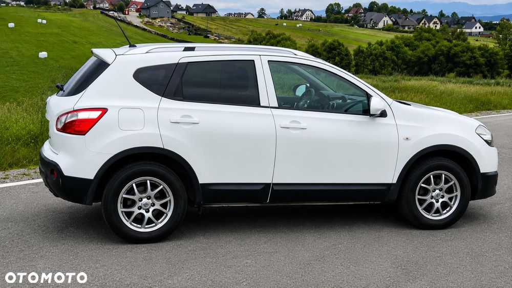 Nissan Qashqai 2.0 4 x 4 CVT tekna - 5