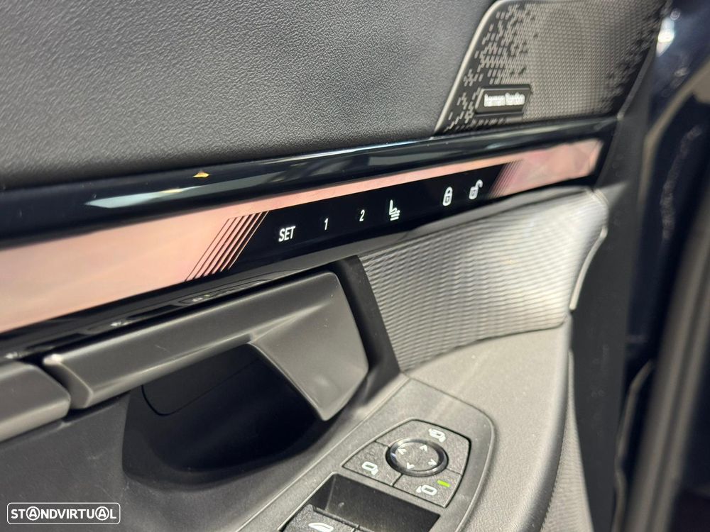 BMW i5 eDrive40 Edição Desportiva M - 17