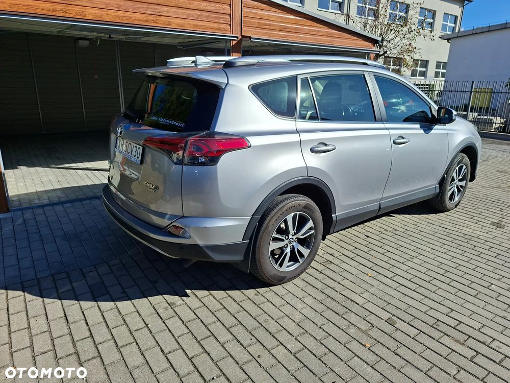 Toyota RAV4 - 14