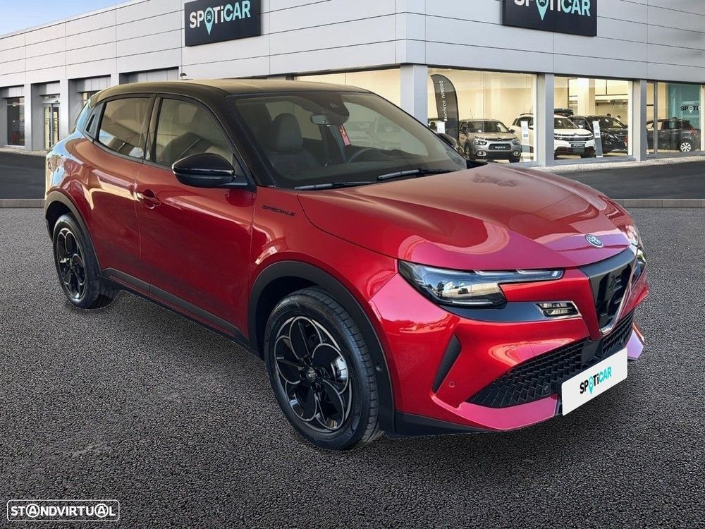 Alfa Romeo Junior 54 kWh Sport Speciale - 3