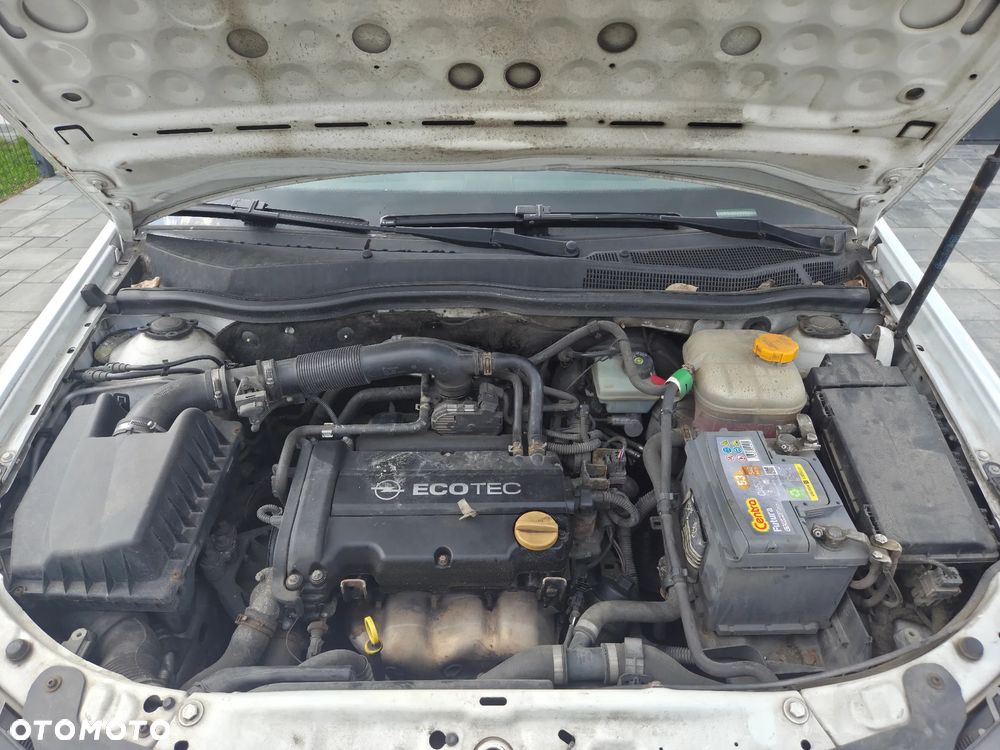 Opel Astra 1.4 111 - 17