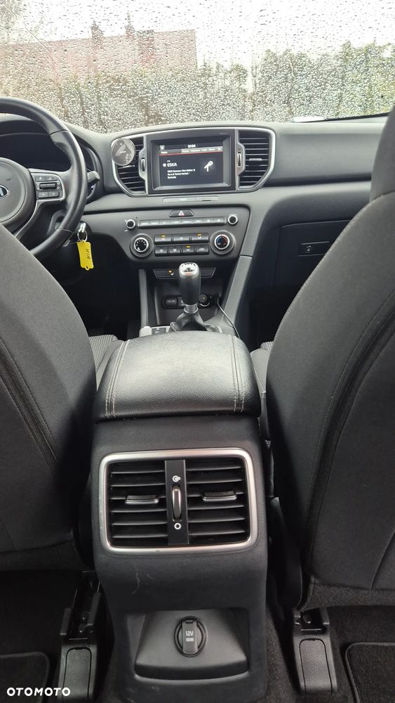 Kia Sportage 1.6 T-GDI AWD Spirit - 24