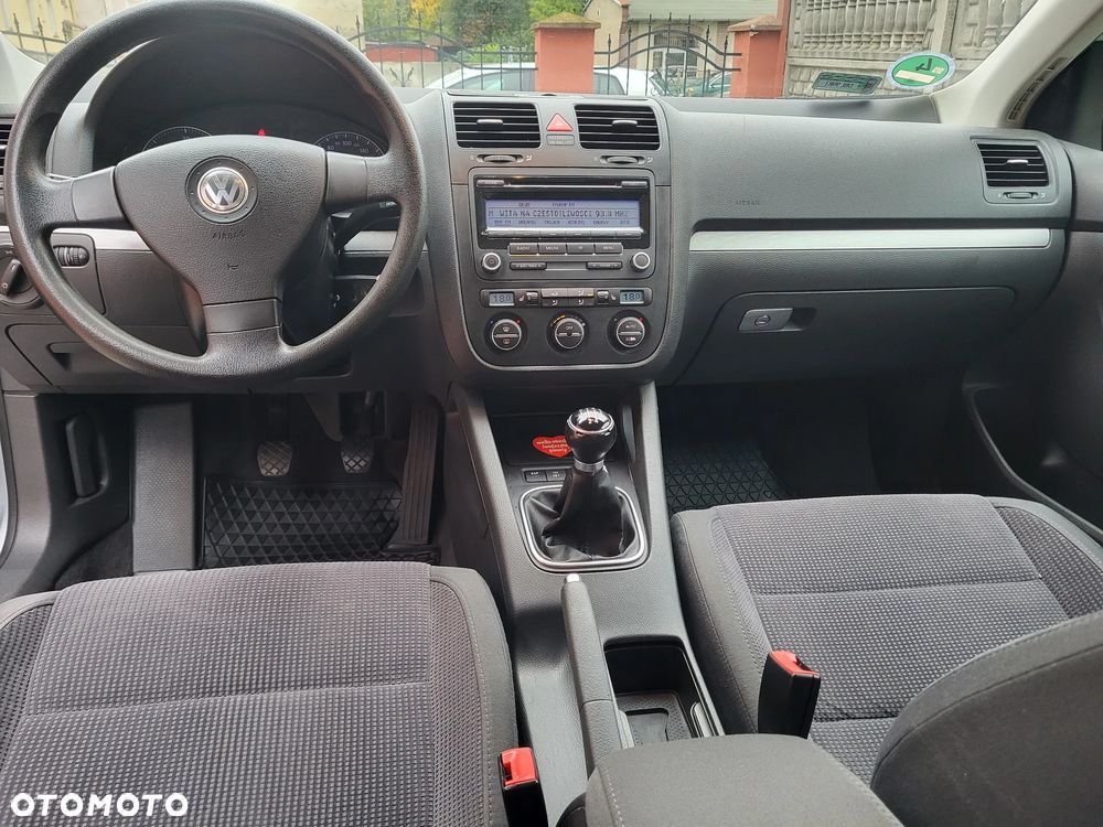 Volkswagen Jetta 1.9 TDI Comfortline - 8