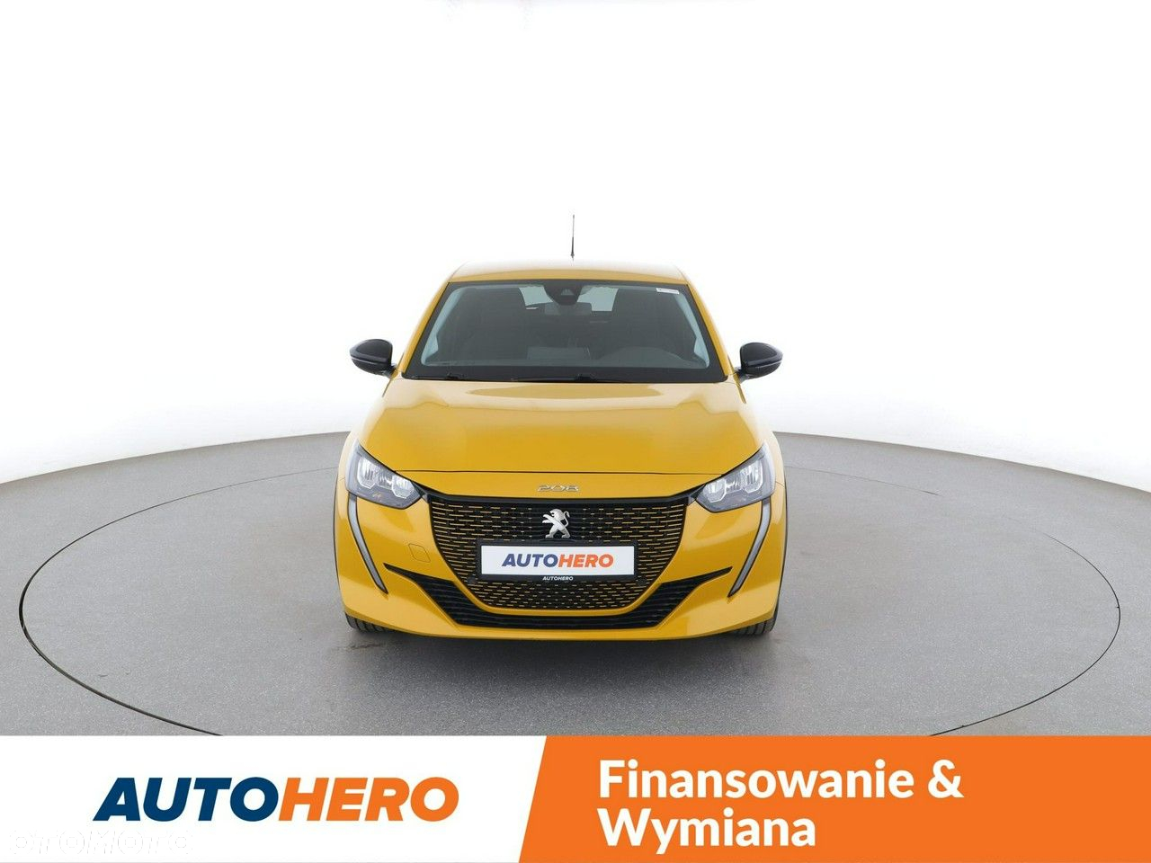 Peugeot 208 - 11