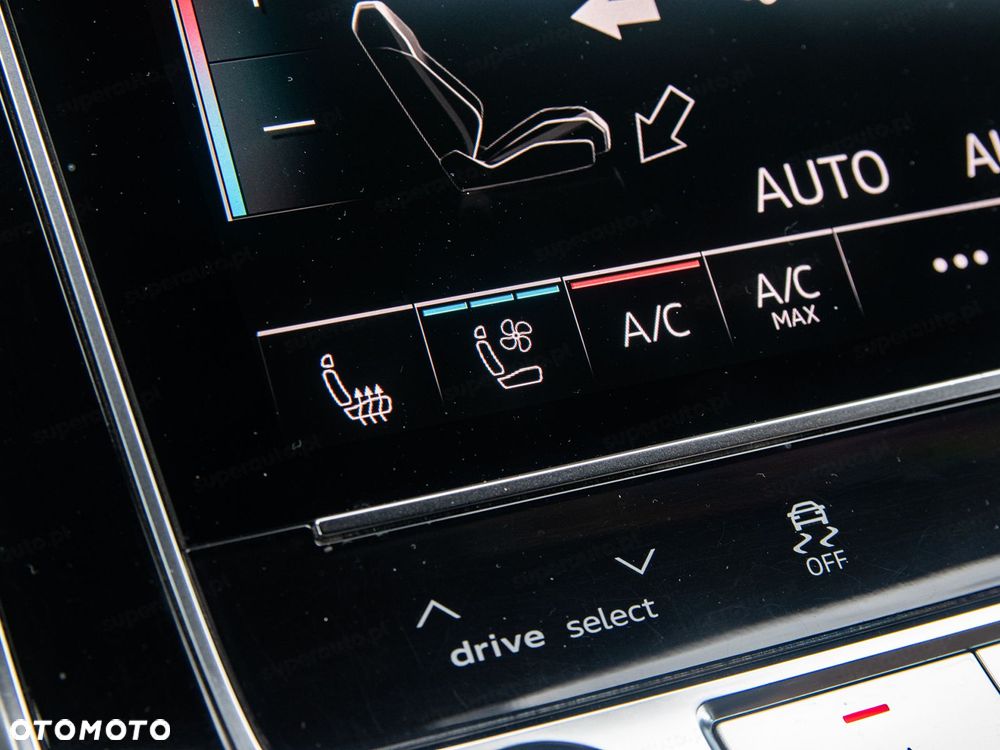 Audi Q8 50 TDI mHEV Quattro Tiptronic - 33
