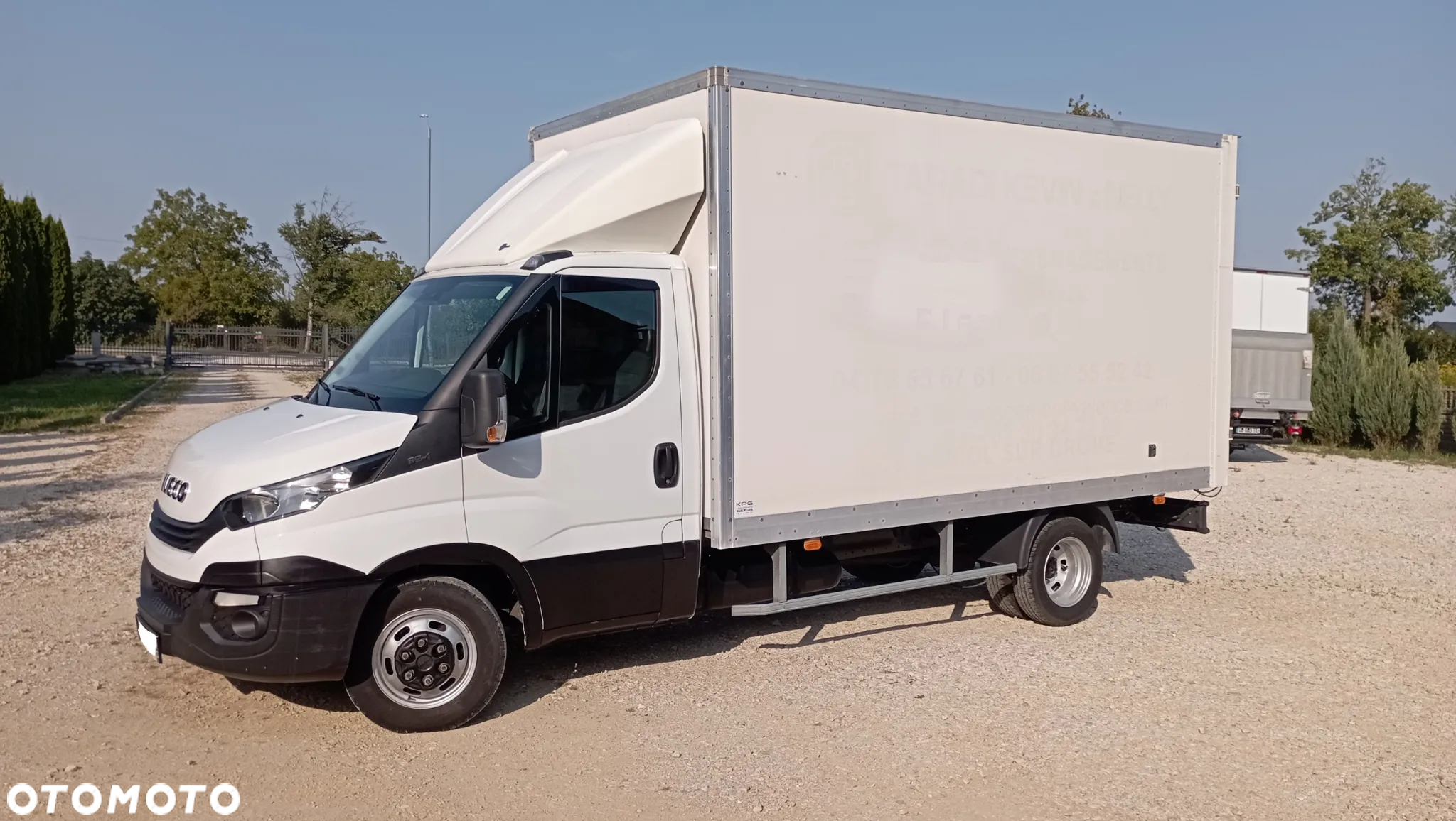 Iveco DAILY 35C16 160KM KONTENER 8-PALET - 3