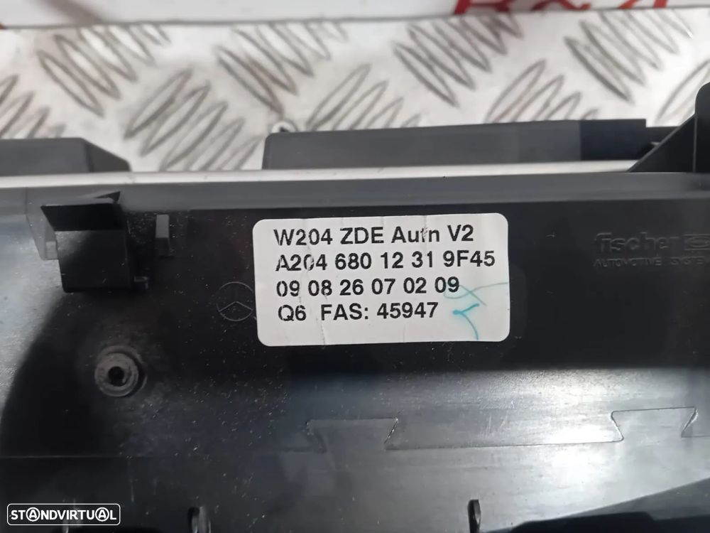 Display Mercedes Class CW204 Original - 4