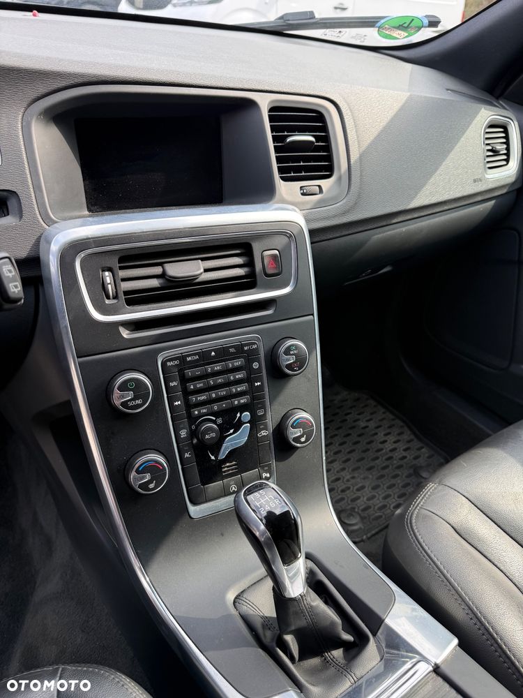 Volvo V60 D2 Drive-E Base - 8